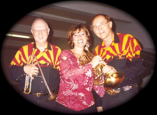 flokennyandbobby.jpg (58185 bytes)